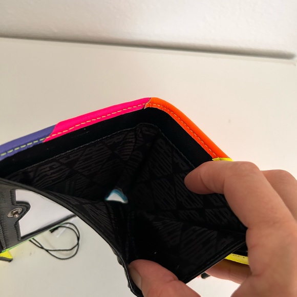 Kurt Geiger London Small  Rainbow Multi color Double zipper Wallet - Picture 12 of 13